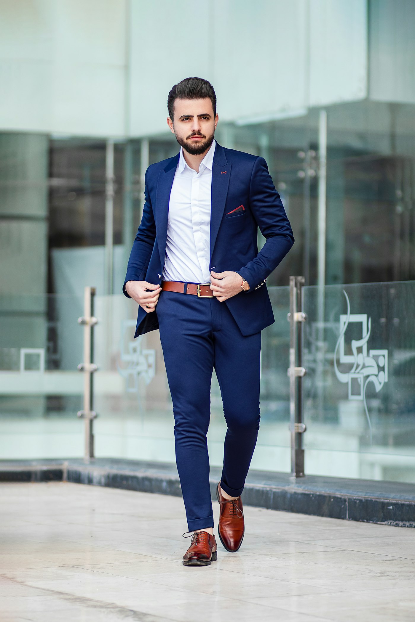 White Oxford, Navy Chino