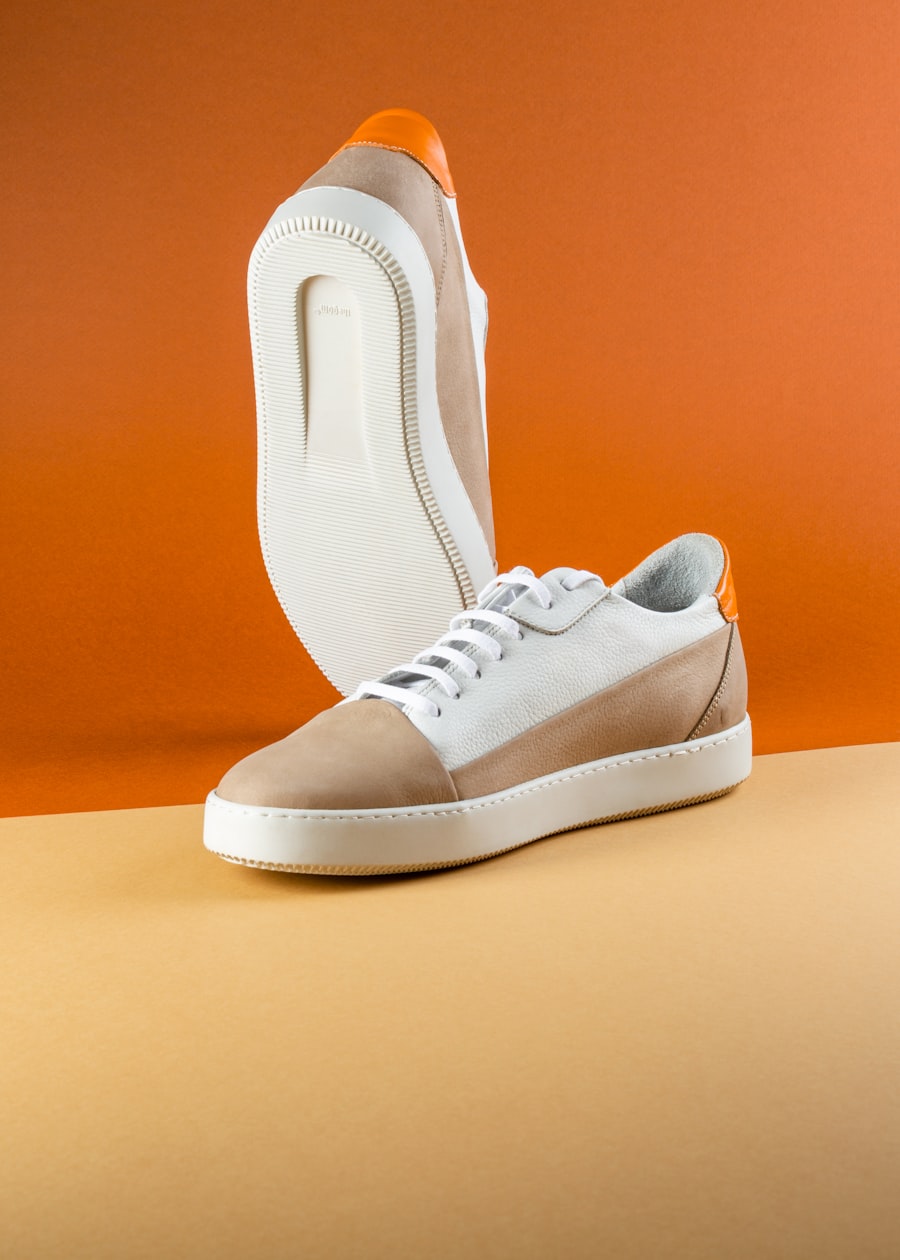 Kinn Leather Slide
